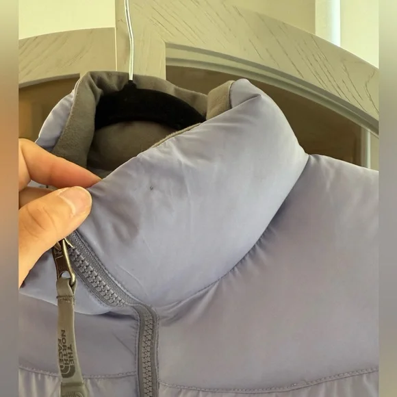 The North Face Light Lavender Quilted 550 Down Vest - Picture 4 of 8